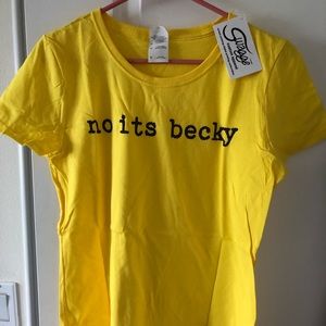 Taylor Swift yellow T-shirt medium, brand new!!
